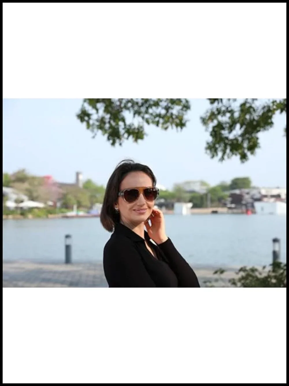 Retro Polarized Aviator Sunglasses with UV400 Protection Plastic Frame Unisex